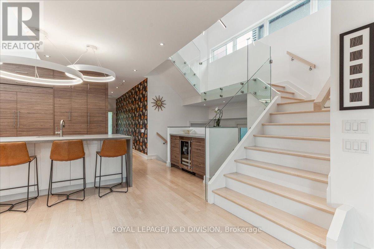 16 Forty First Street, Toronto, Ontario M8W 3N5 - Photo 16 - W13685552
