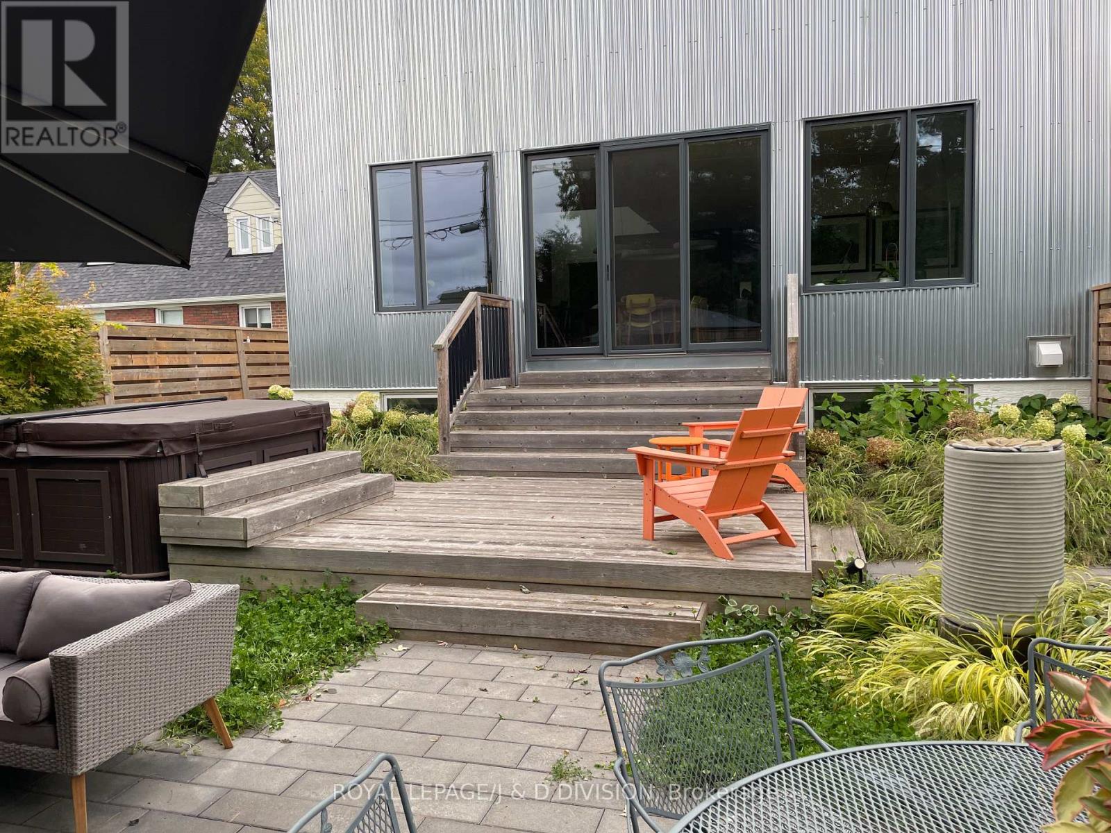 16 Forty First Street, Toronto, Ontario M8W 3N5 - Photo 33 - W13685552
