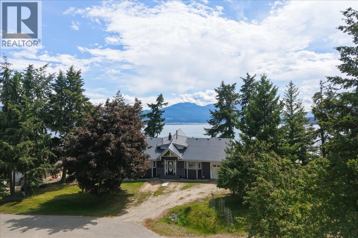 3690 Southview Road, Tappen, British Columbia  V0E 2X1 - Photo 57 - 10397324