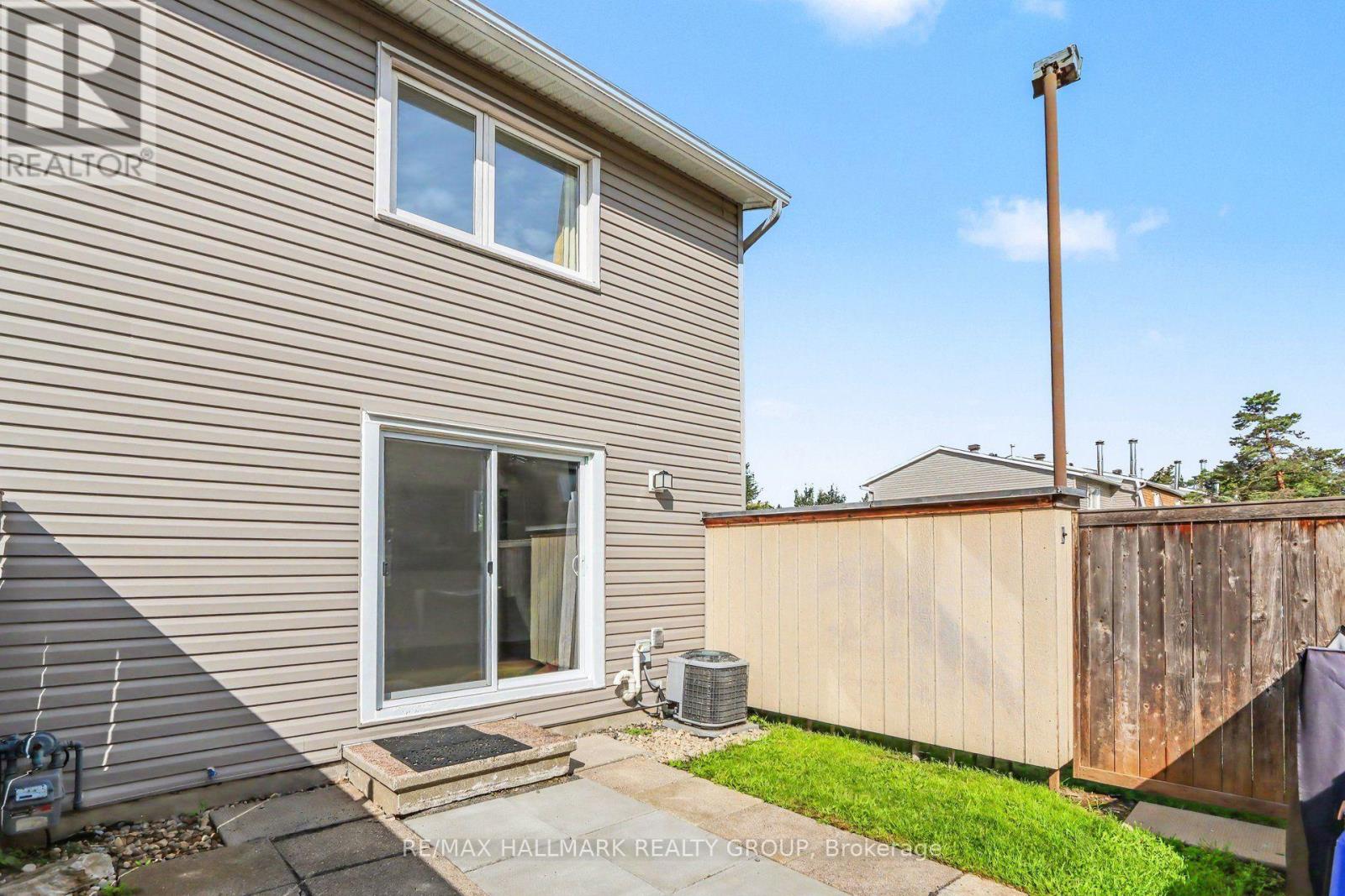 1747a Lamoureux Drive, Ottawa, Ontario K1E 2N3 - Photo 30 - X13685562