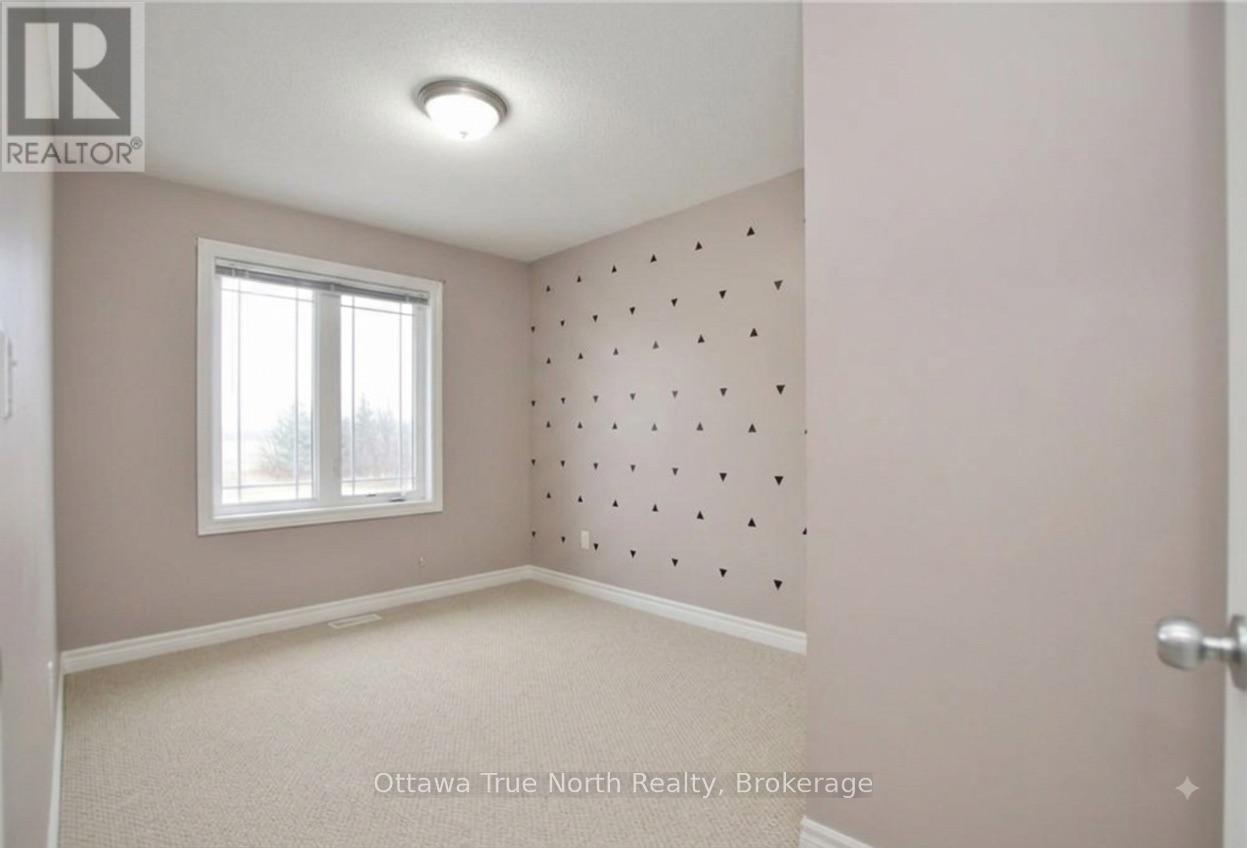 601 Malkowski Street, Ottawa, Ontario K2K 0B4 - Photo 11 - X13685586