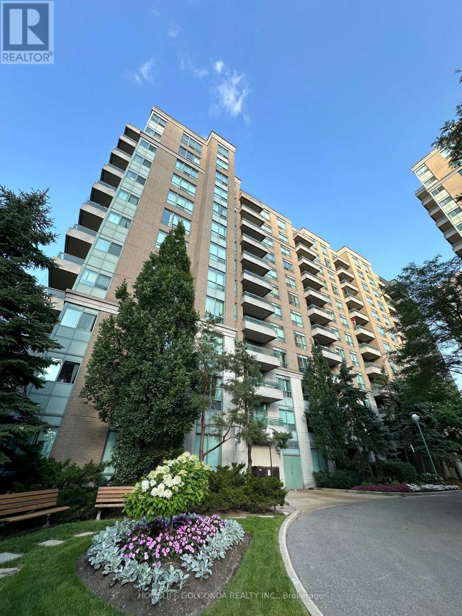 416 - 39 PEMBERTON AVENUE, Toronto, Ontario
