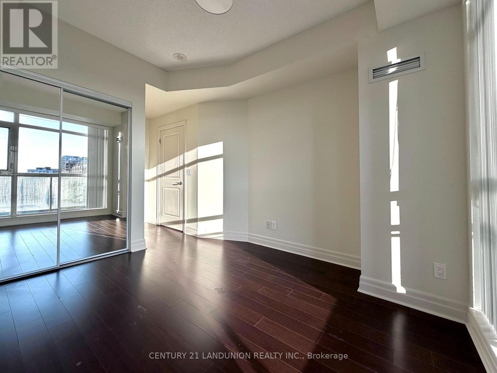 503 - 8110 Birchmount Road, Markham, Ontario  L6G 0E3 - Photo 6 - N13685572