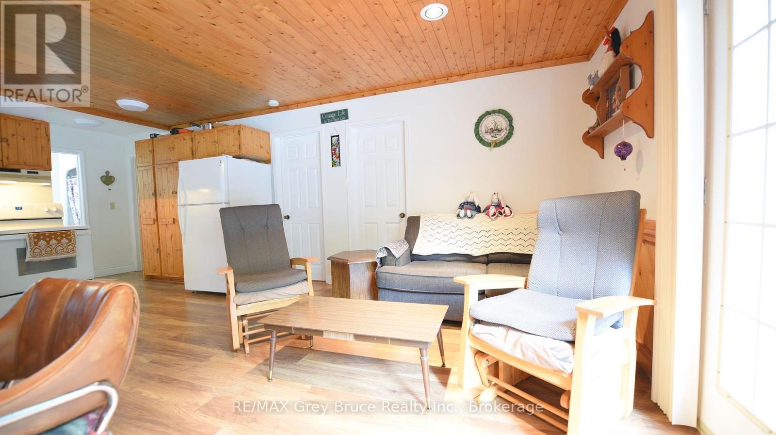 202 Whiskey Harbour Road, Northern Bruce Peninsula, Ontario  N0H 1W0 - Photo 17 - X13685566