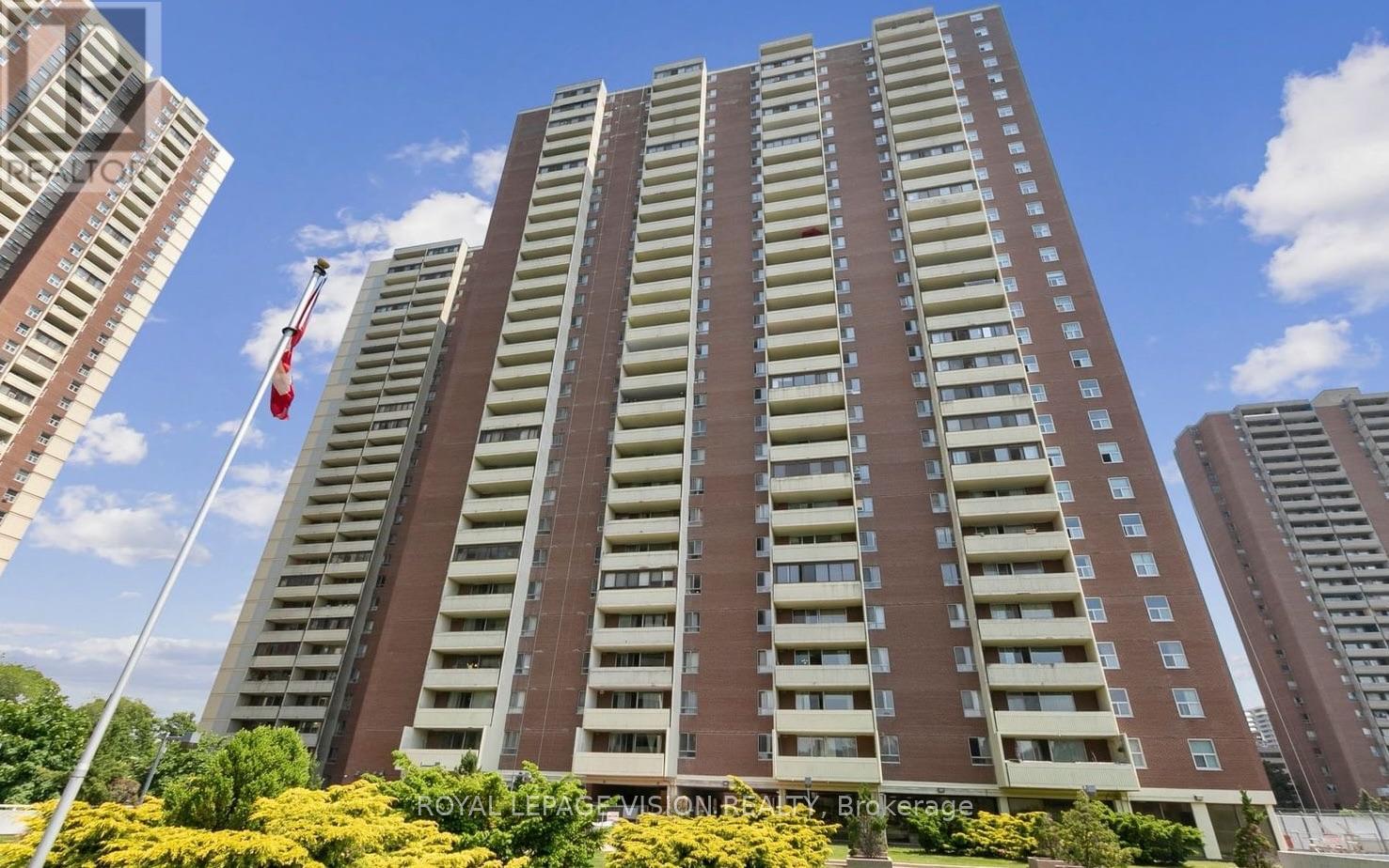 2801 - 5 MASSEY SQUARE, Toronto, Ontario