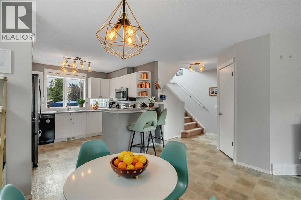 377 Tuscany Valley View Nw, Calgary, Alberta  T3L 2L5 - Photo 6 - A2336500