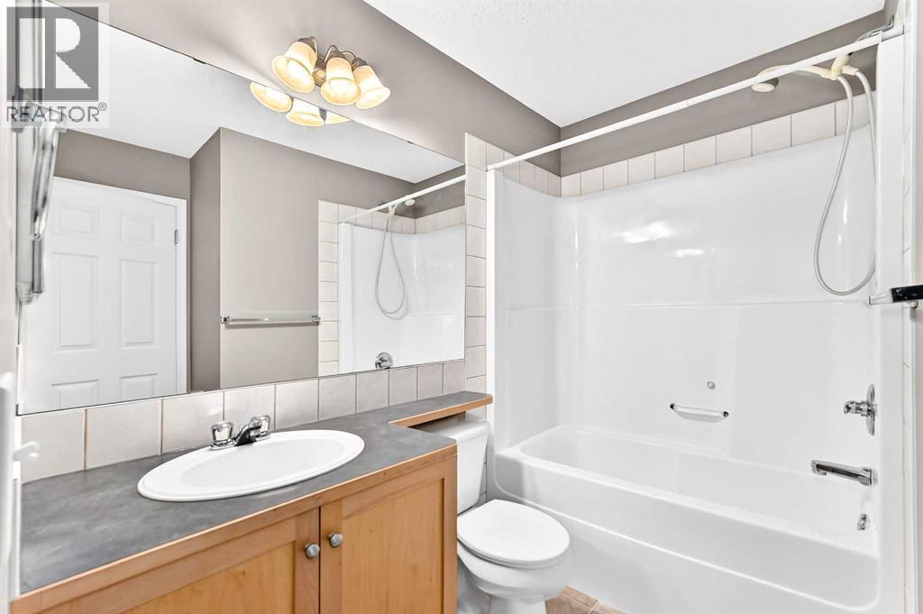 133 Prestwick Heights SE, Calgary, Alberta  T2Z 4H9 - Photo 28 - A2336504