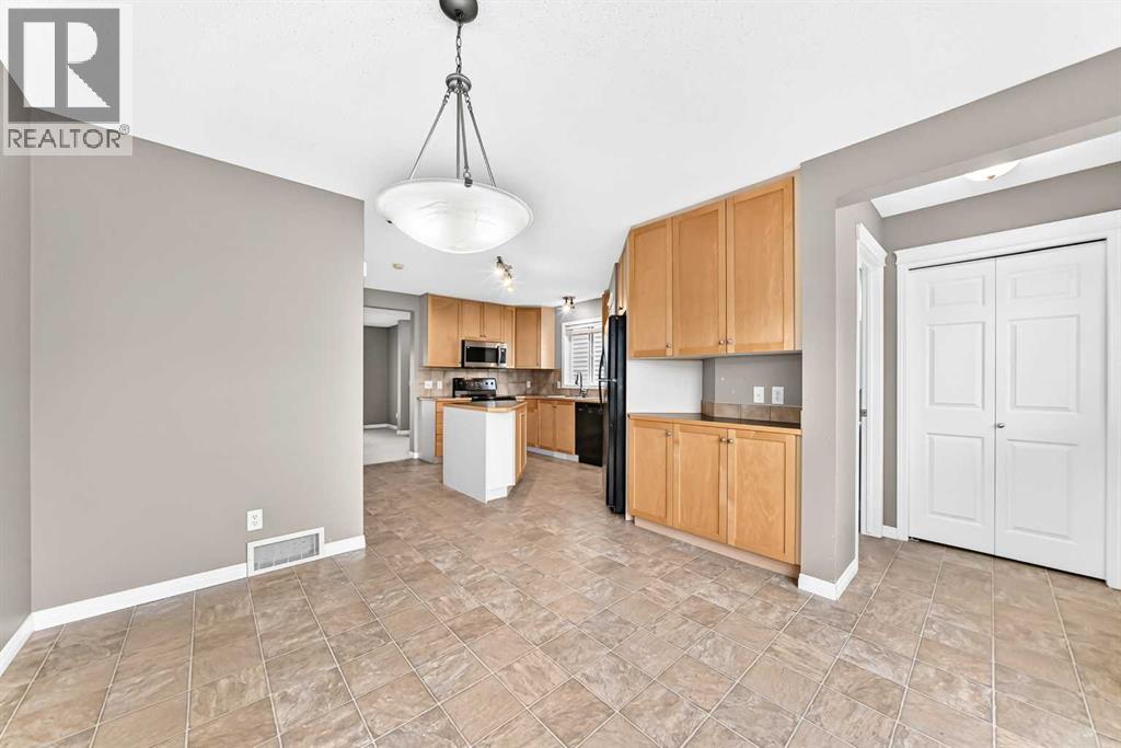 133 Prestwick Heights SE, Calgary, Alberta  T2Z 4H9 - Photo 13 - A2336504