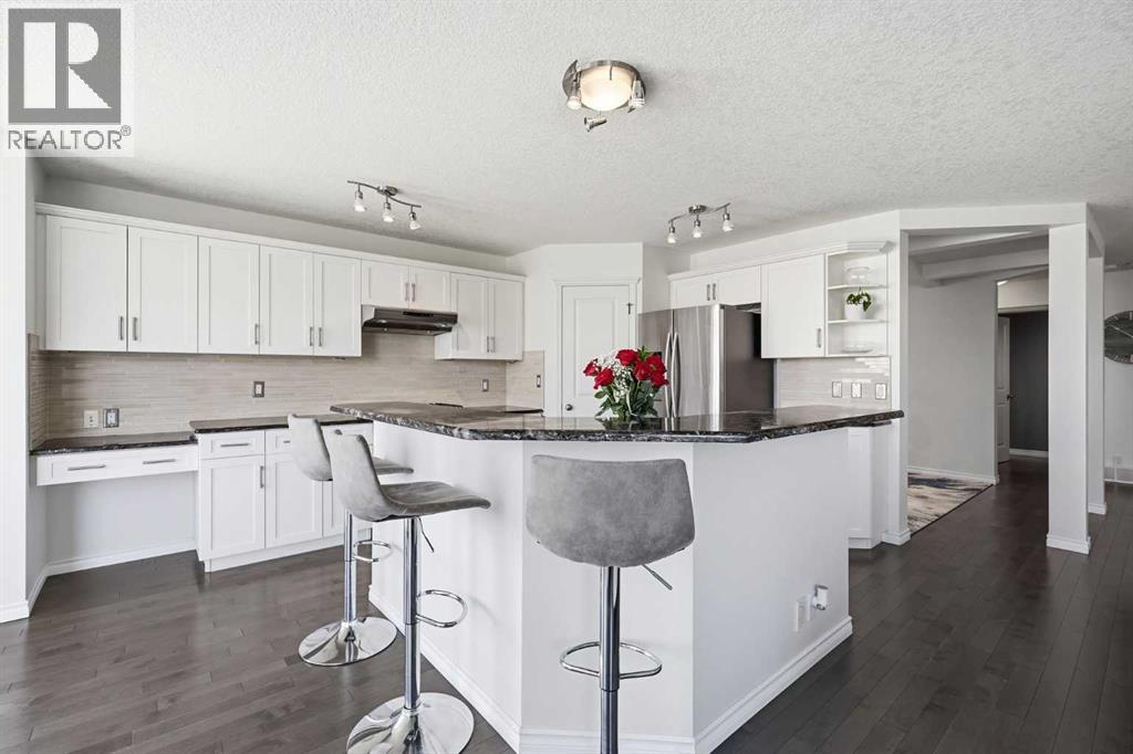 128 Tuscany Ravine Terrace Nw, Calgary, Alberta  T3L 2S7 - Photo 10 - A2338018