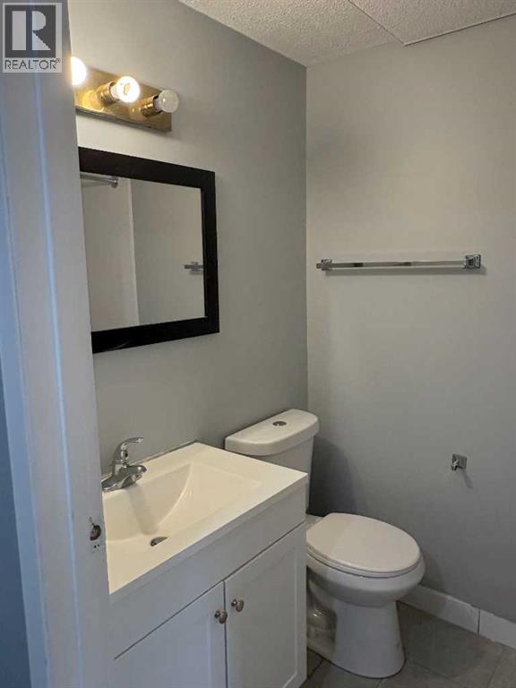 363 Falton Drive Ne, Calgary, Alberta  T1Y 1B2 - Photo 3 - A2335556