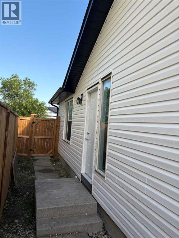 363 Falton Drive Ne, Calgary, Alberta  T1Y 1B2 - Photo 16 - A2335556