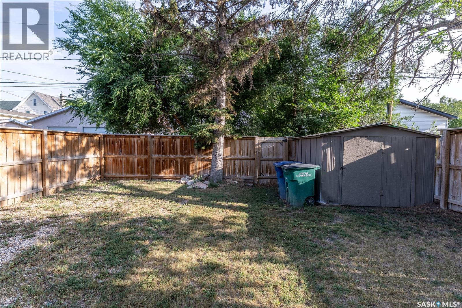 806 Stadacona Street W, Moose Jaw, Saskatchewan  S6H 2A6 - Photo 22 - SK045830