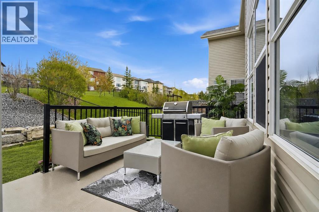 16 Sunset Terrace, Cochrane, Alberta  T4C 0G1 - Photo 32 - A2314785