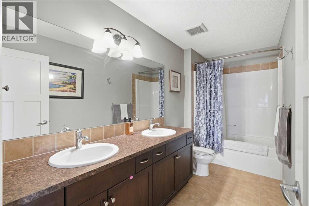16 Sunset Terrace, Cochrane, Alberta  T4C 0G1 - Photo 22 - A2314785