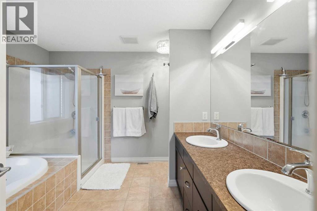 16 Sunset Terrace, Cochrane, Alberta  T4C 0G1 - Photo 19 - A2314785