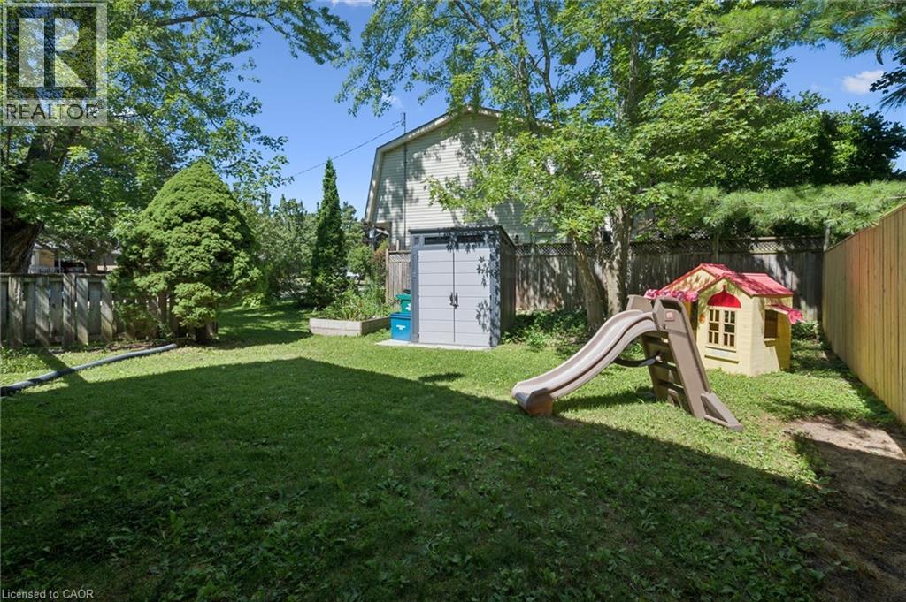54 Ellis Crescent Unit# A, Waterloo, Ontario  N2J 4L2 - Photo 30 - 40853144