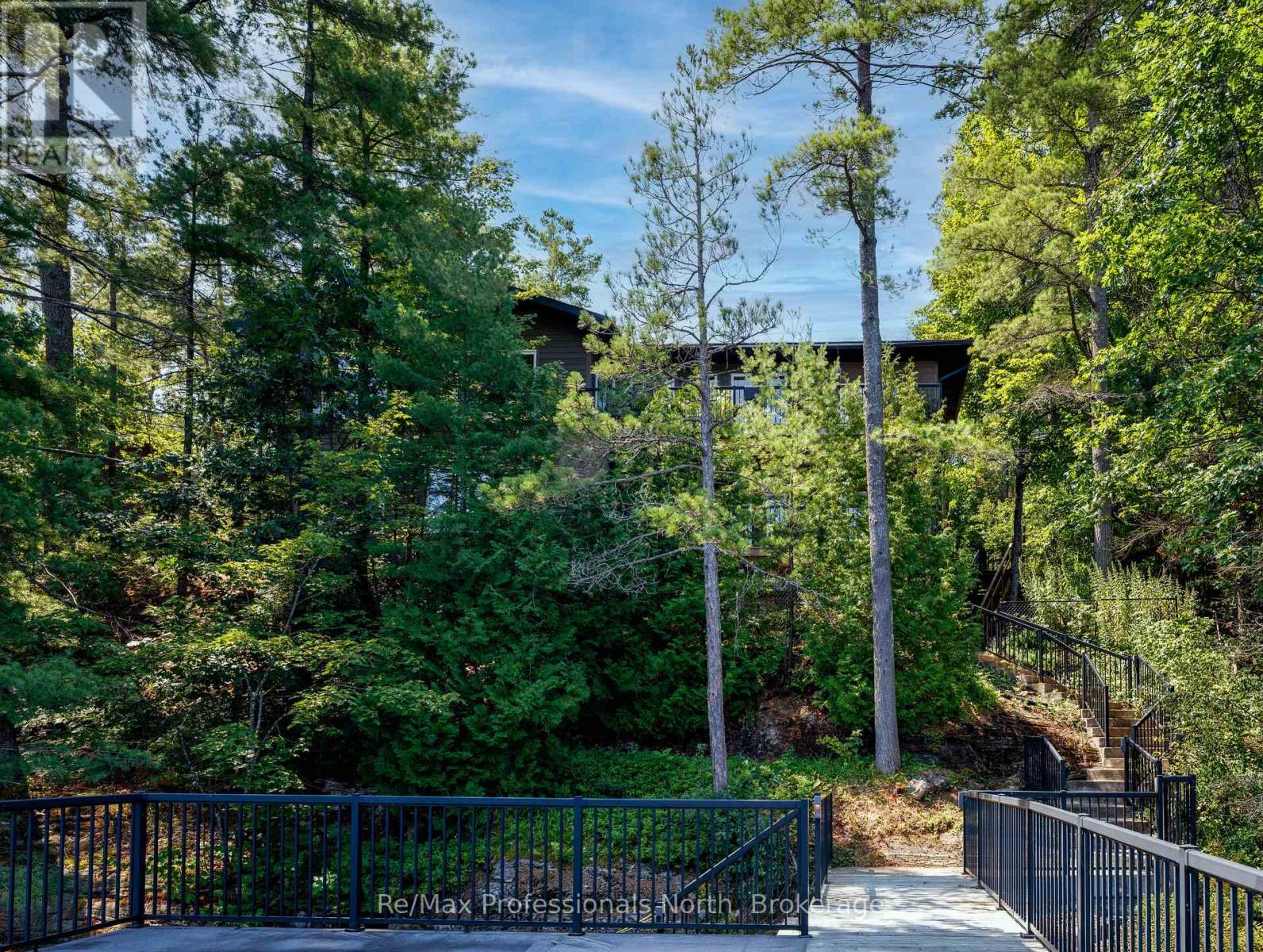 2164 169 Muskoka Road, Gravenhurst, Ontario  P1P 1R2 - Photo 2 - X13685626