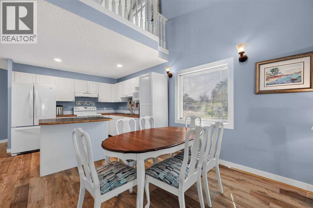 61 Somervale Point Sw, Calgary, Alberta  T2Y 3K4 - Photo 8 - A2332638