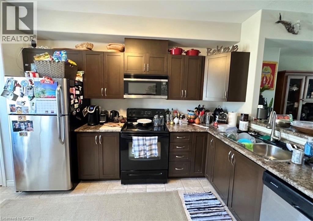 8 Hemlock Way Unit# 6, Grimsby, Ontario  L3M 0B5 - Photo 5 - 40844290