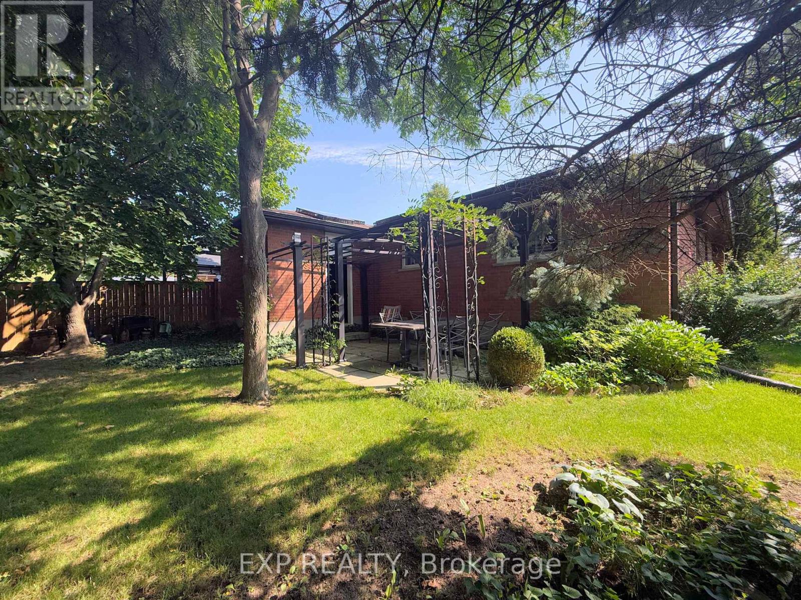 82 Lacey Crescent, London South, Ontario  N6E 2E7 - Photo 24 - X13685672