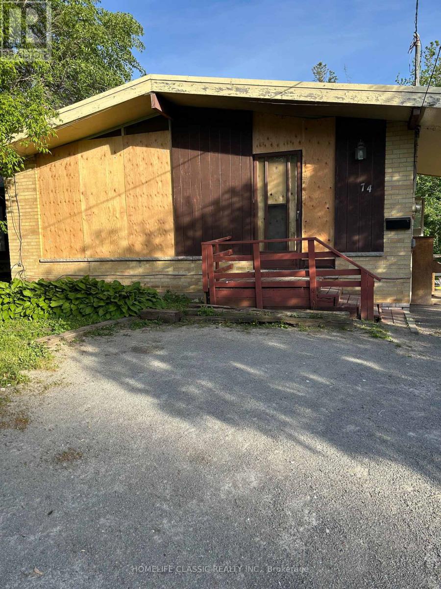 74 RICHMOND STREET, Richmond Hill, Ontario