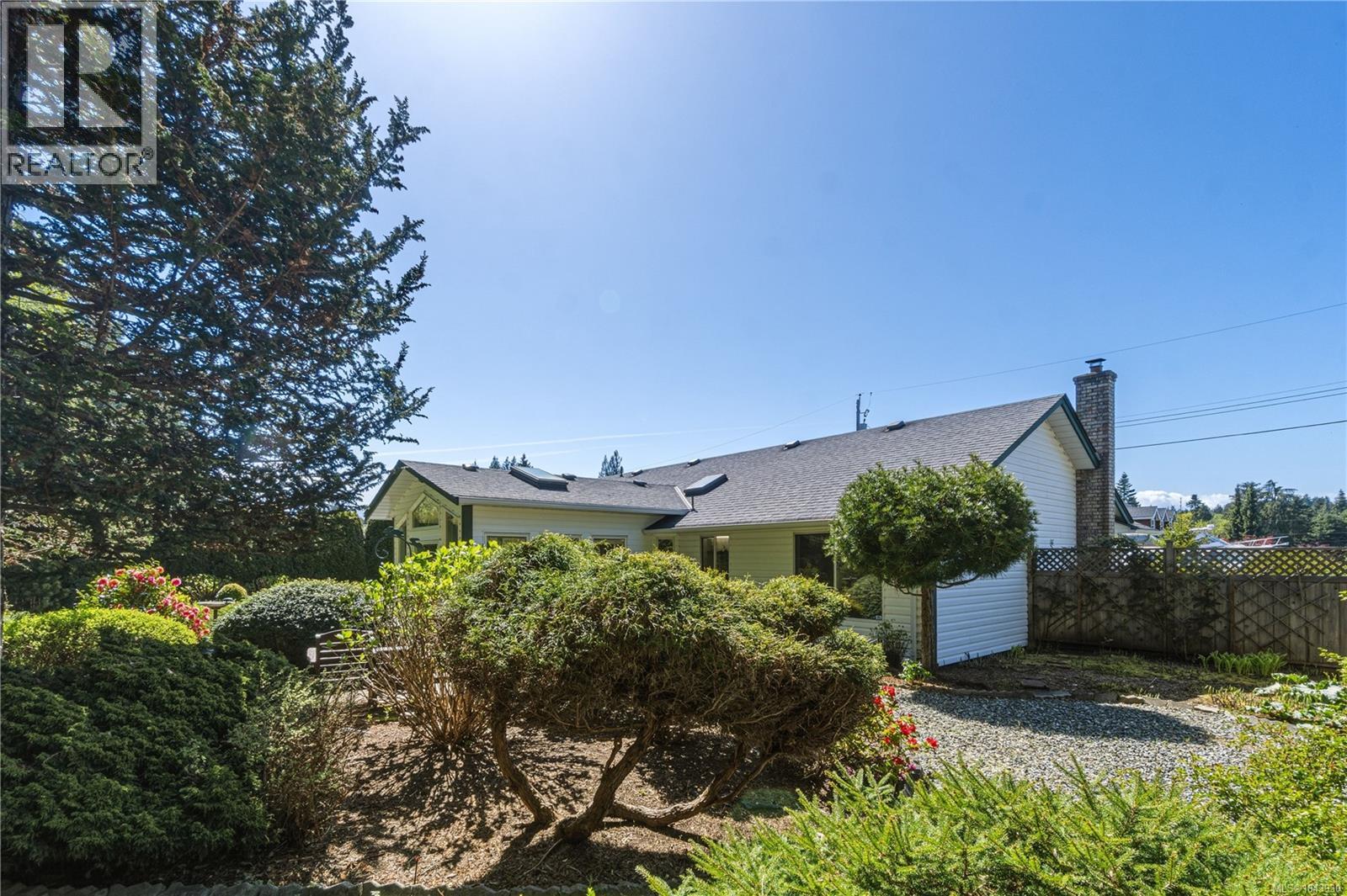 461 Rowan Dr, Qualicum Beach, British Columbia  V9K 1K1 - Photo 36 - 1043930