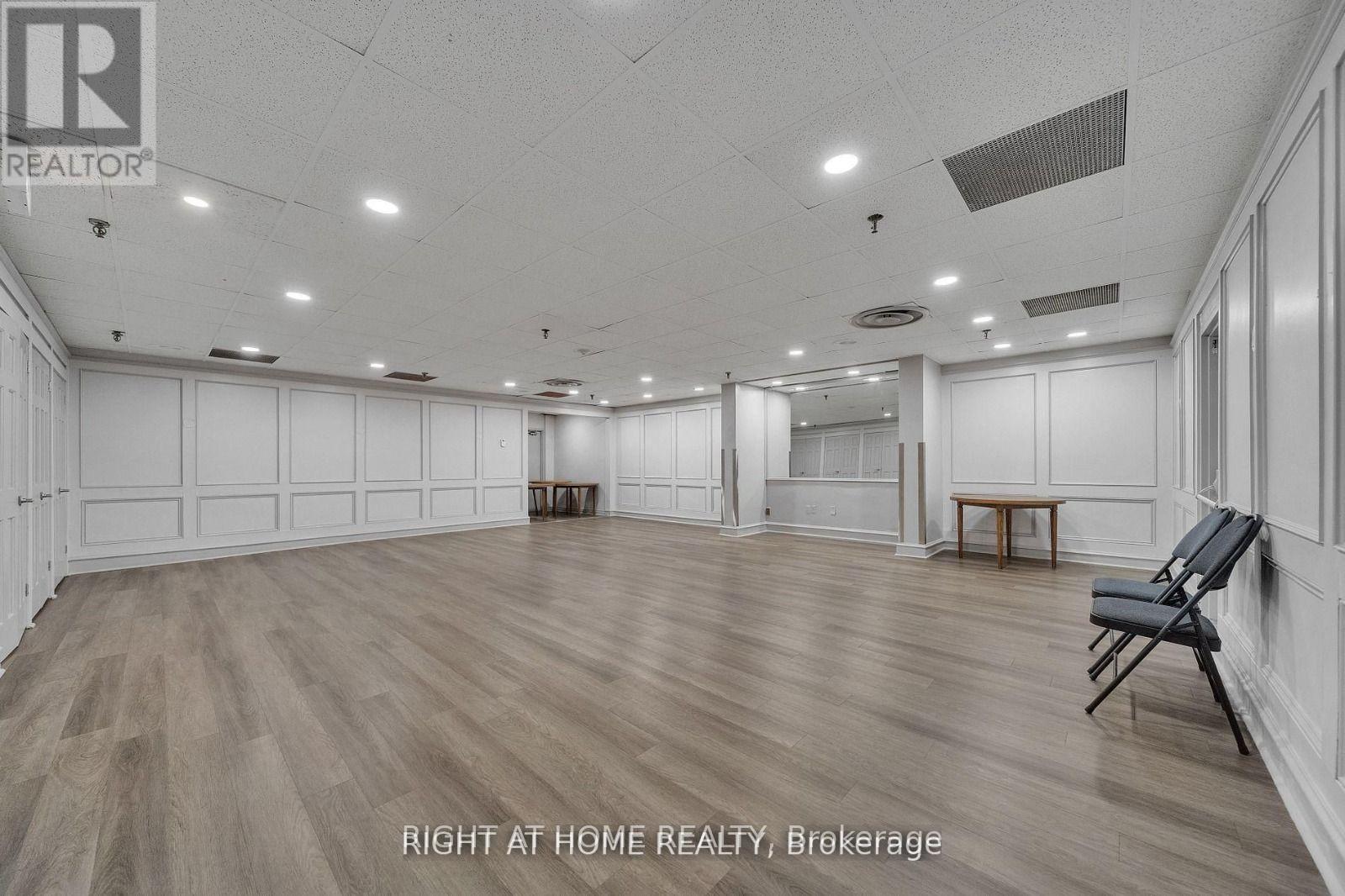 1415 - 260 Seneca Hill Drive, Toronto, Ontario  M2J 4S6 - Photo 3 - C13685702
