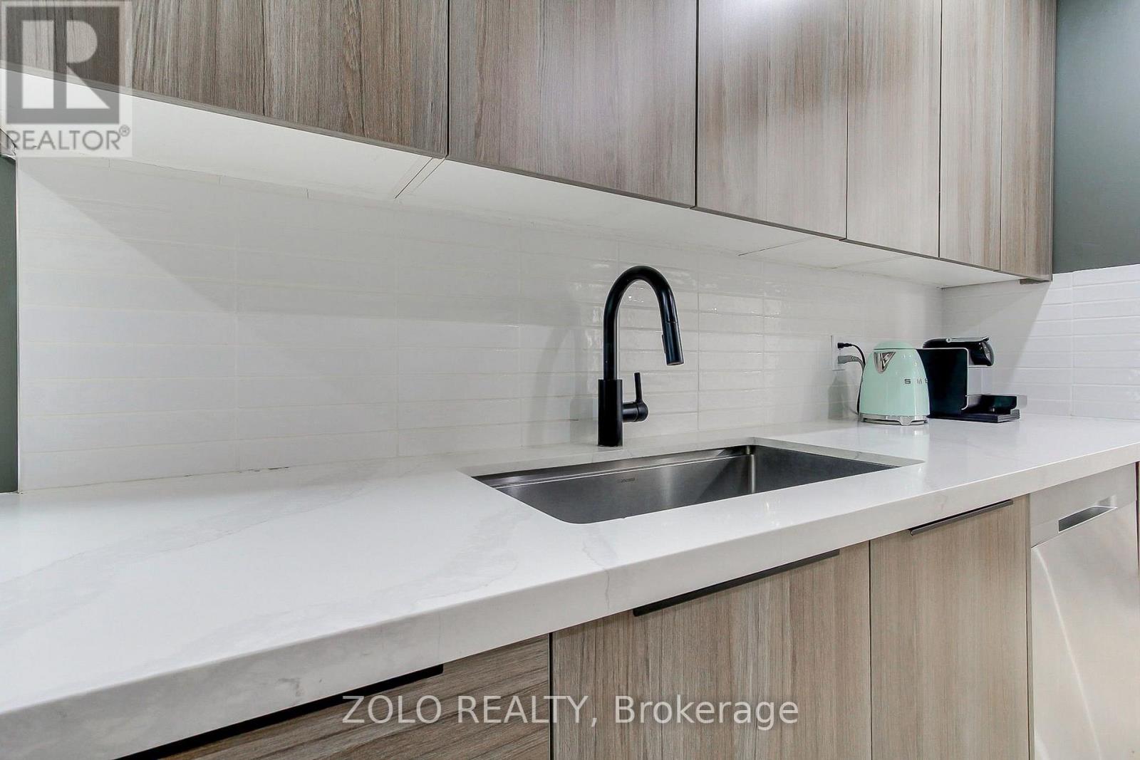 388 Terry Drive, Newmarket, Ontario  L3Y 5E7 - Photo 11 - N13685696