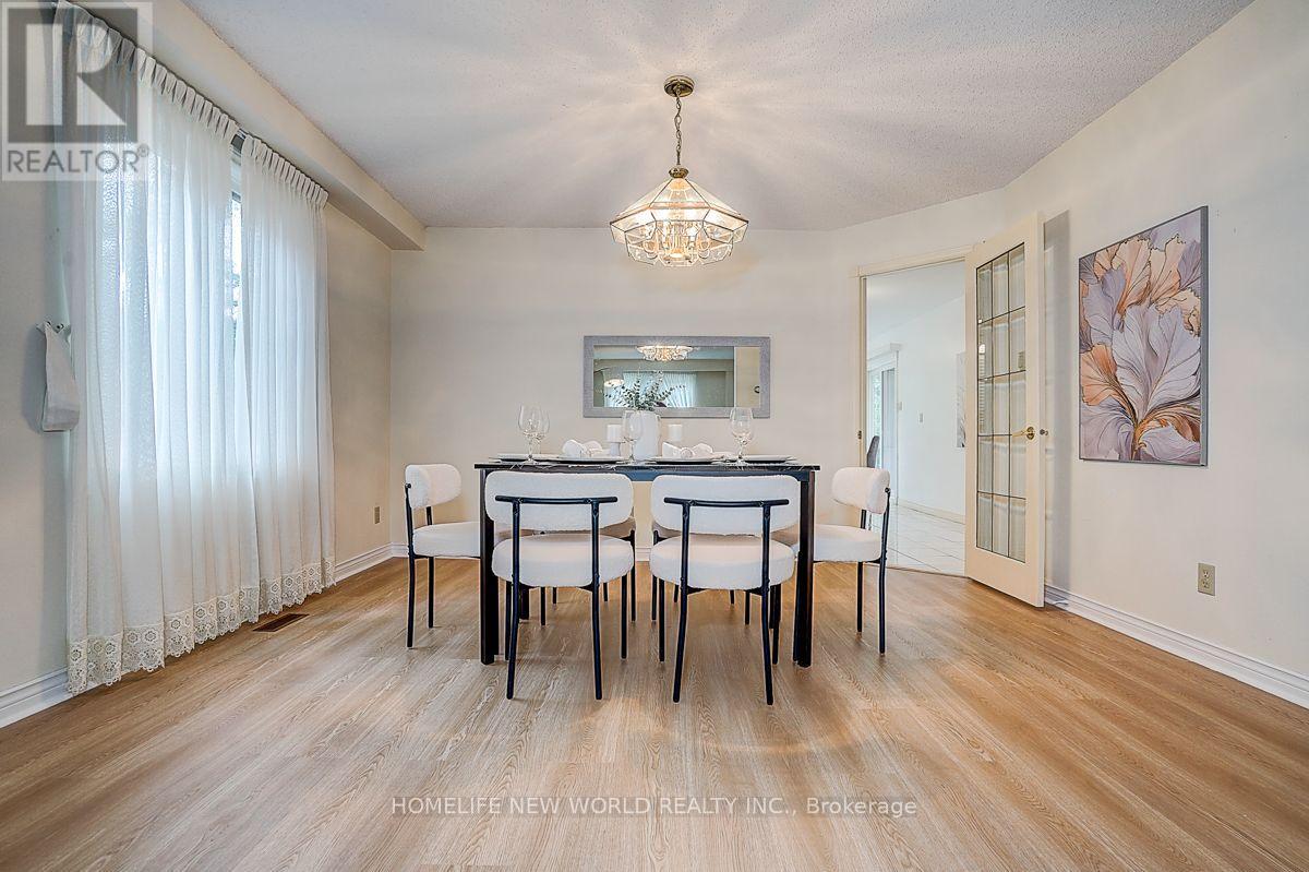 51 Leighland Drive, Markham, Ontario  L3R 7R8 - Photo 10 - N13685704