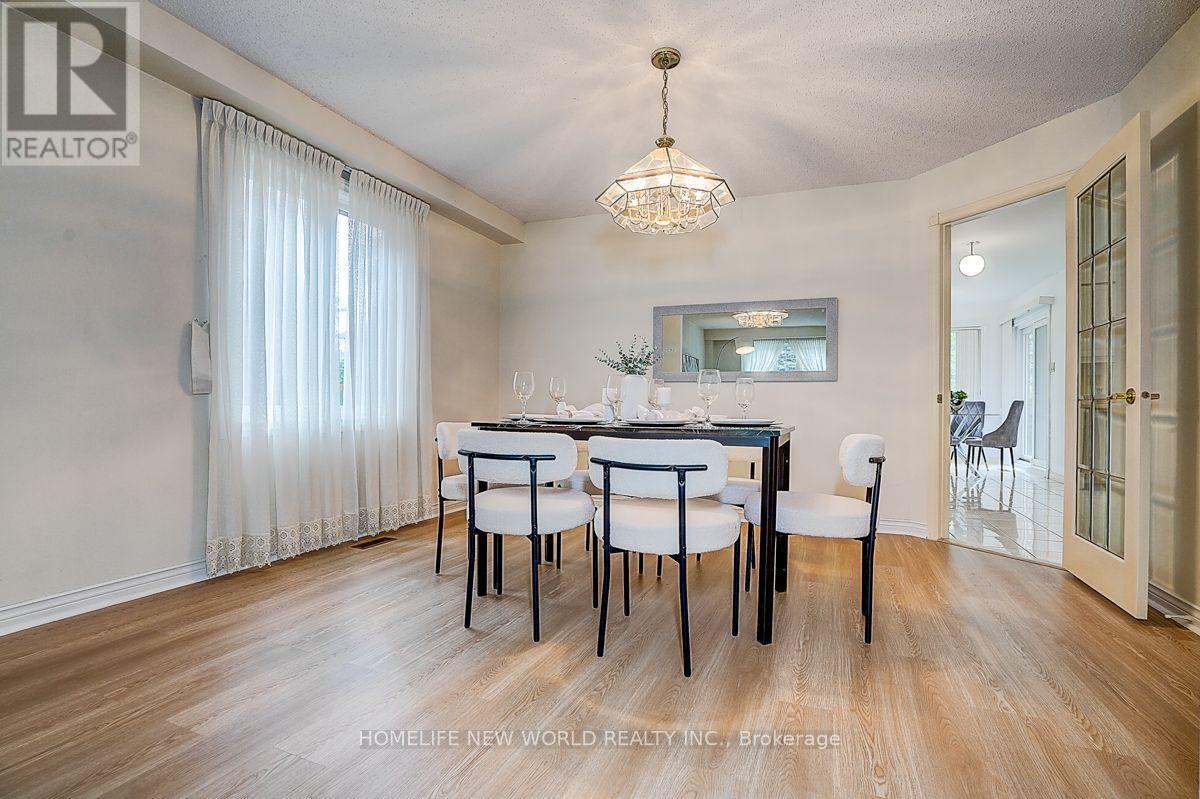 51 Leighland Drive, Markham, Ontario  L3R 7R8 - Photo 11 - N13685704