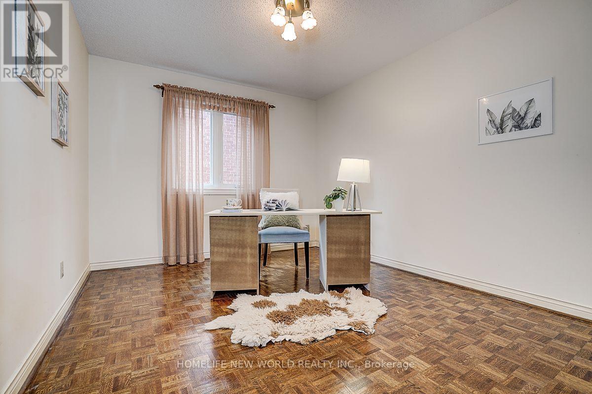 51 Leighland Drive, Markham, Ontario  L3R 7R8 - Photo 13 - N13685704