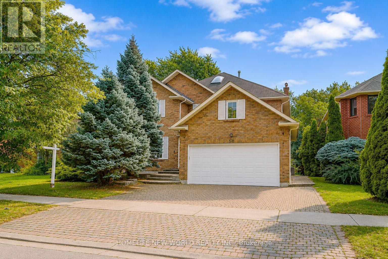 51 Leighland Drive, Markham, Ontario  L3R 7R8 - Photo 2 - N13685704