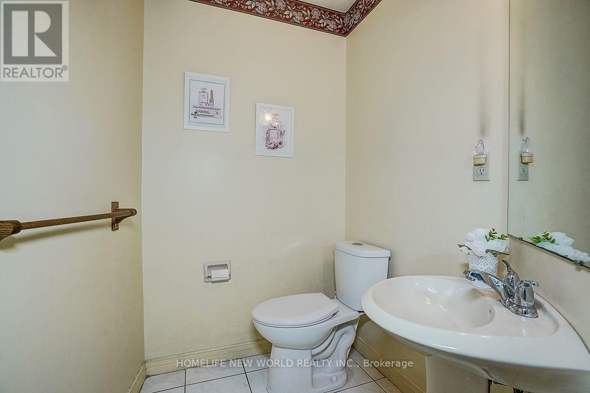 51 Leighland Drive, Markham, Ontario  L3R 7R8 - Photo 23 - N13685704