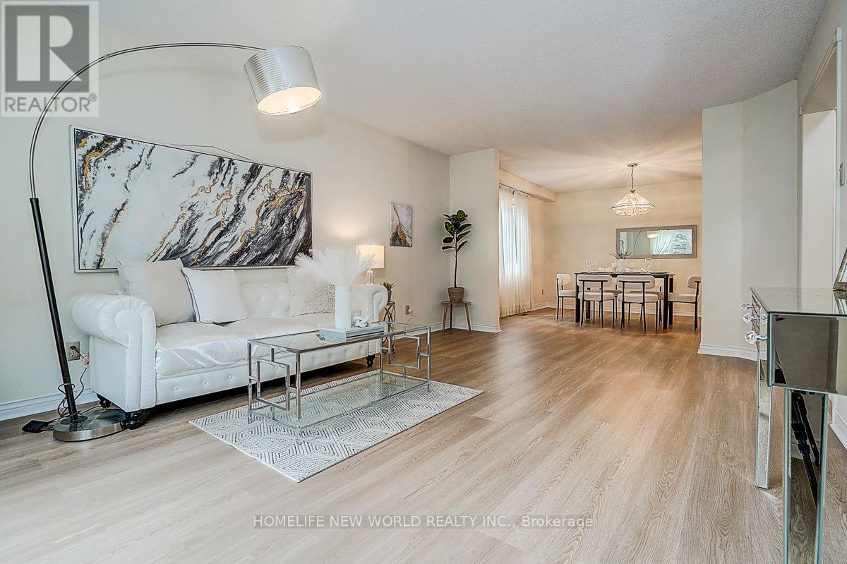 51 Leighland Drive, Markham, Ontario  L3R 7R8 - Photo 8 - N13685704