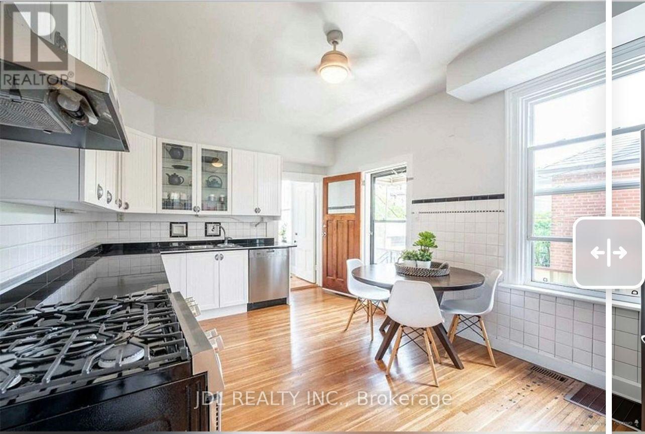 Suite A 2nd Floor - 137 Denison Ave Avenue, Toronto, Ontario  M5T 2N2 - Photo 3 - C13685692