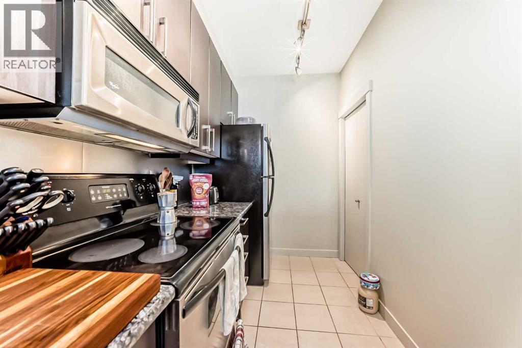 204, 830 Centre Avenue NE, Calgary, Alberta  T2E 9C3 - Photo 3 - A2291606
