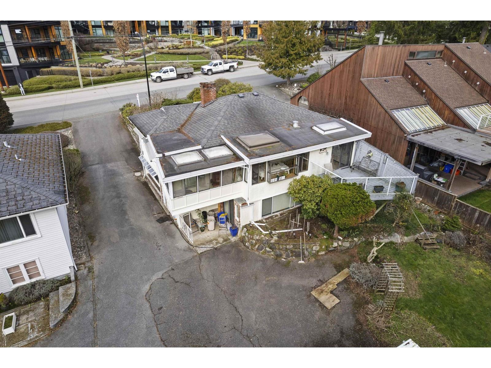 14862 Thrift Avenue, White Rock, British Columbia  V4B 2J7 - Photo 4 - R3156663