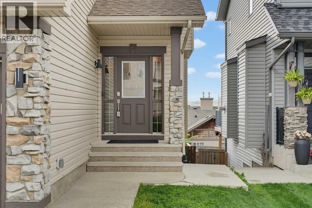 71 Pantego Way Nw, Calgary, Alberta  T3K 0C3 - Photo 3 - A2335658