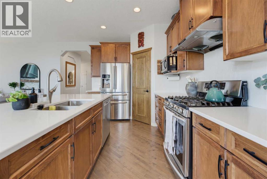 71 Pantego Way Nw, Calgary, Alberta  T3K 0C3 - Photo 6 - A2335658