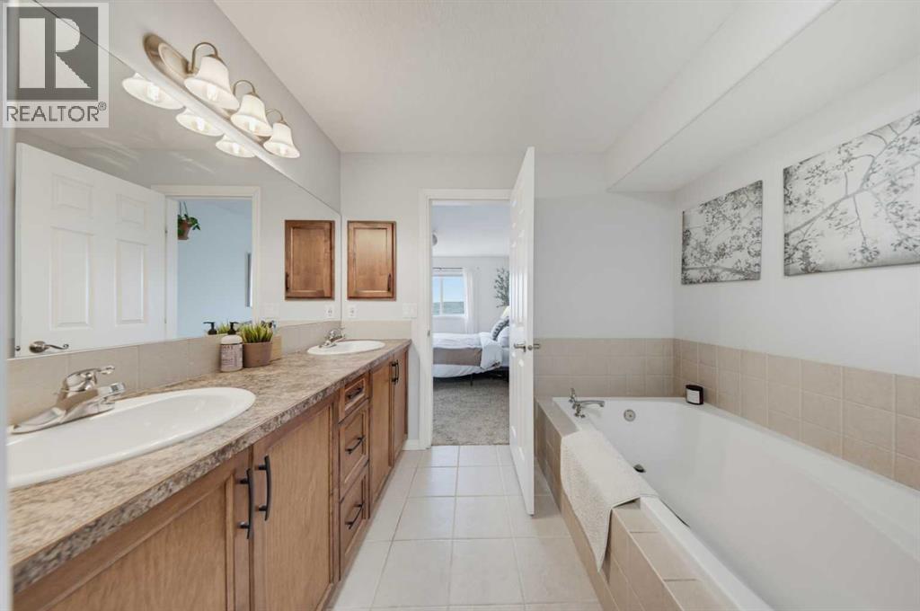 71 Pantego Way Nw, Calgary, Alberta  T3K 0C3 - Photo 23 - A2335658