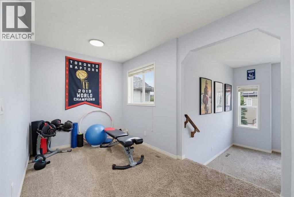 71 Pantego Way Nw, Calgary, Alberta  T3K 0C3 - Photo 28 - A2335658