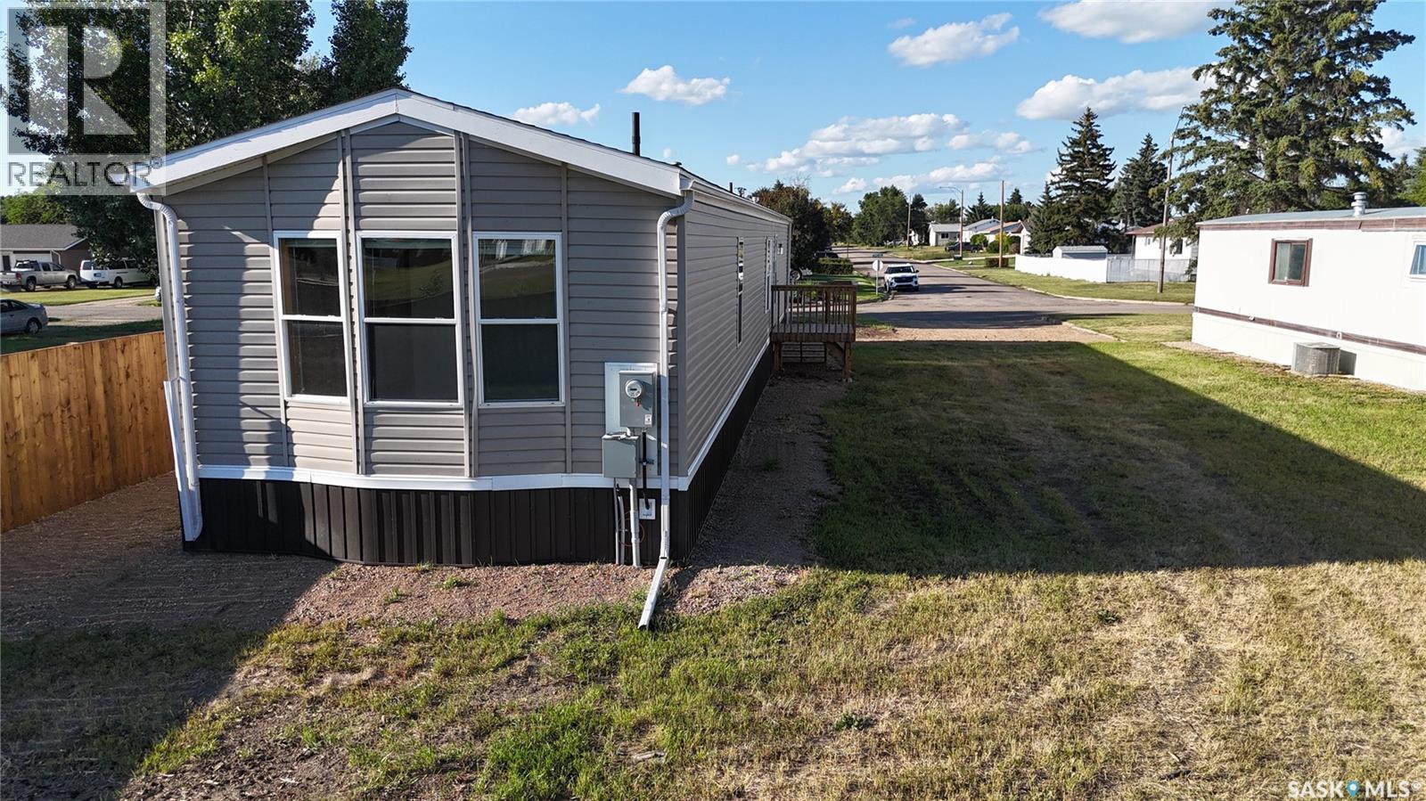 431 Park Avenue, Outlook, Saskatchewan  S0L 2N0 - Photo 10 - SK045894