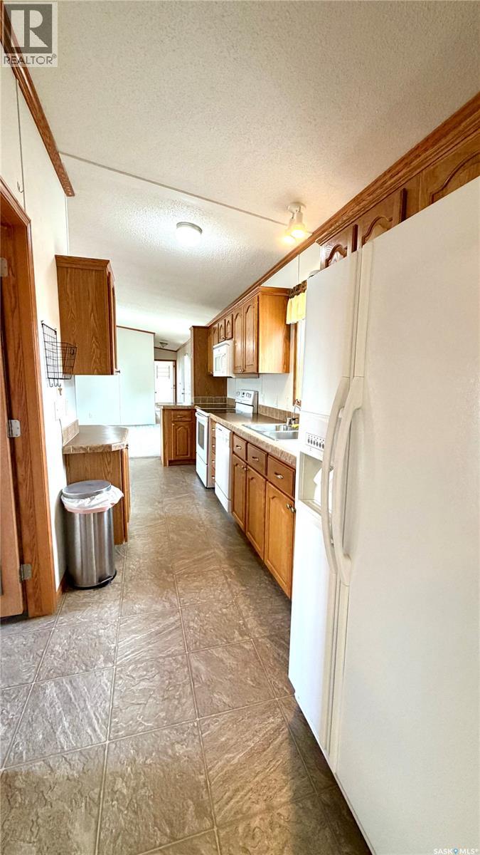 431 Park Avenue, Outlook, Saskatchewan  S0L 2N0 - Photo 13 - SK045894