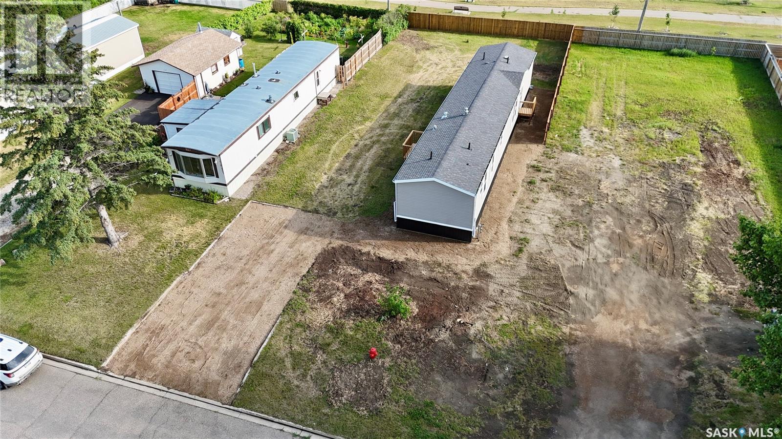 431 Park Avenue, Outlook, Saskatchewan  S0L 2N0 - Photo 2 - SK045894