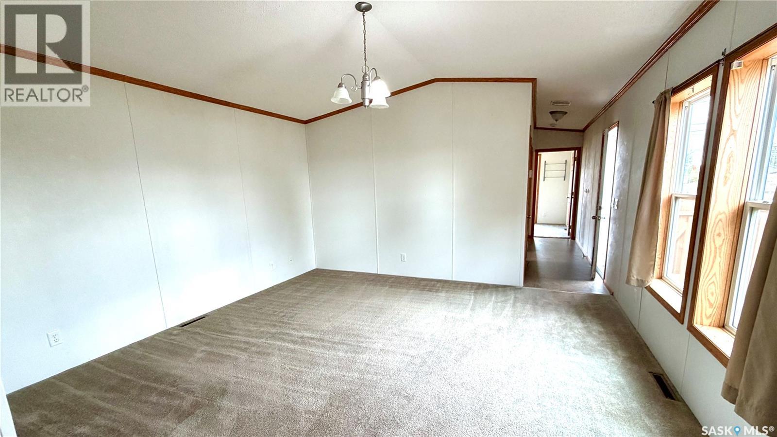 431 Park Avenue, Outlook, Saskatchewan  S0L 2N0 - Photo 21 - SK045894