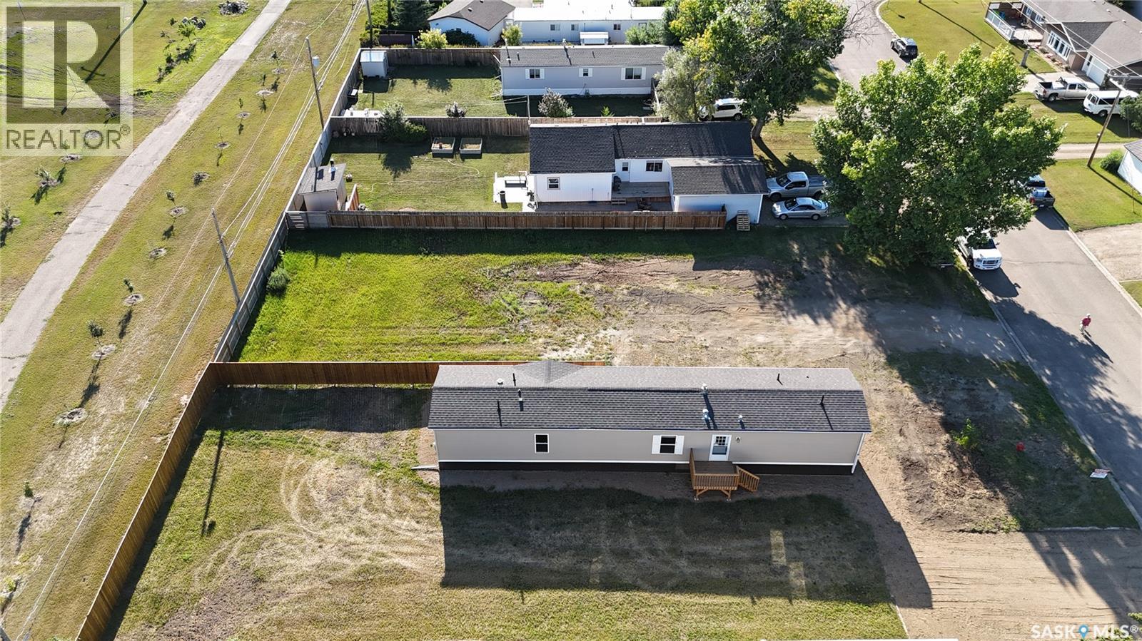 431 Park Avenue, Outlook, Saskatchewan  S0L 2N0 - Photo 3 - SK045894