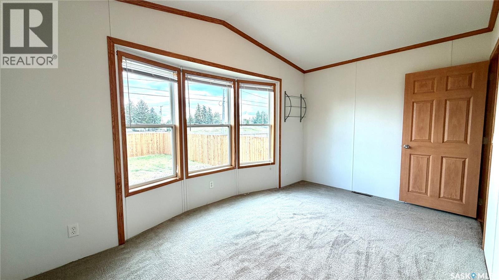 431 Park Avenue, Outlook, Saskatchewan  S0L 2N0 - Photo 30 - SK045894