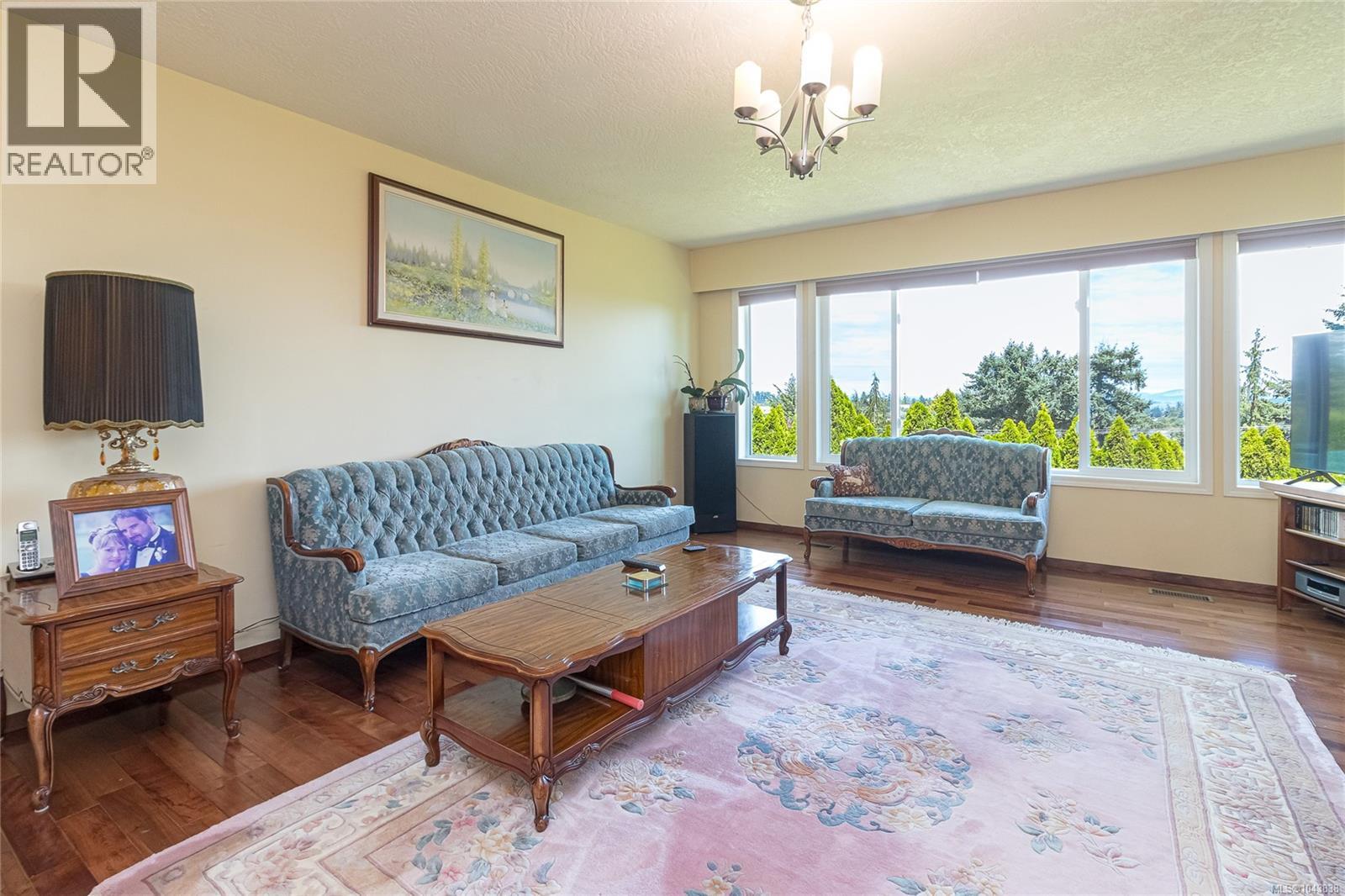 7453 Veyaness Rd, Central Saanich, British Columbia  V8M 1V9 - Photo 6 - 1043838
