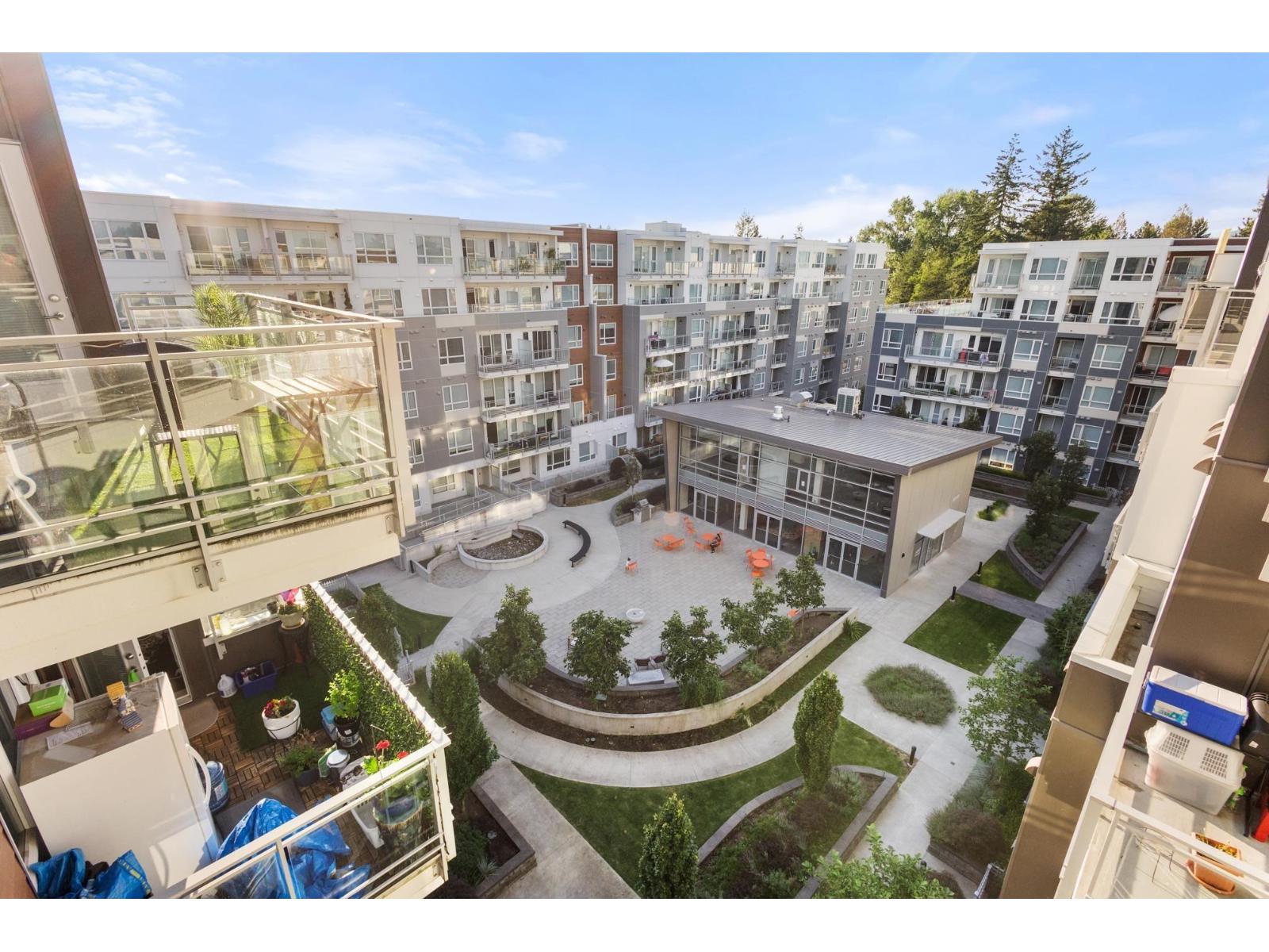 419 10581 140 STREET, Surrey, British Columbia