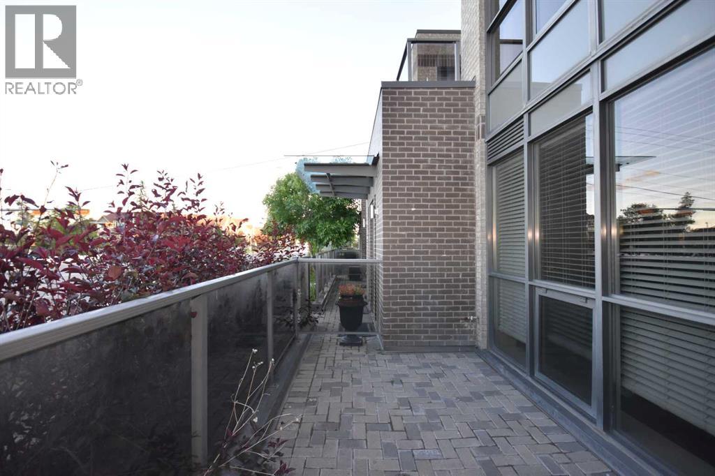 14605 Shawnee Gate Sw, Calgary, Alberta T2Y 0K4 - Photo 5 - A2332088